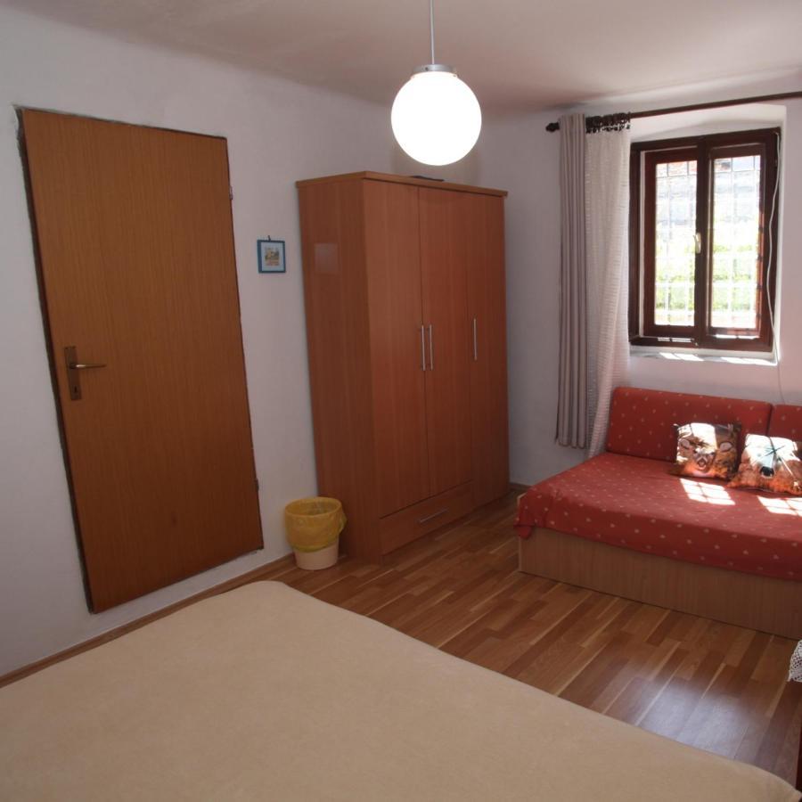 Apartments Anita Veli Losinj Luaran gambar