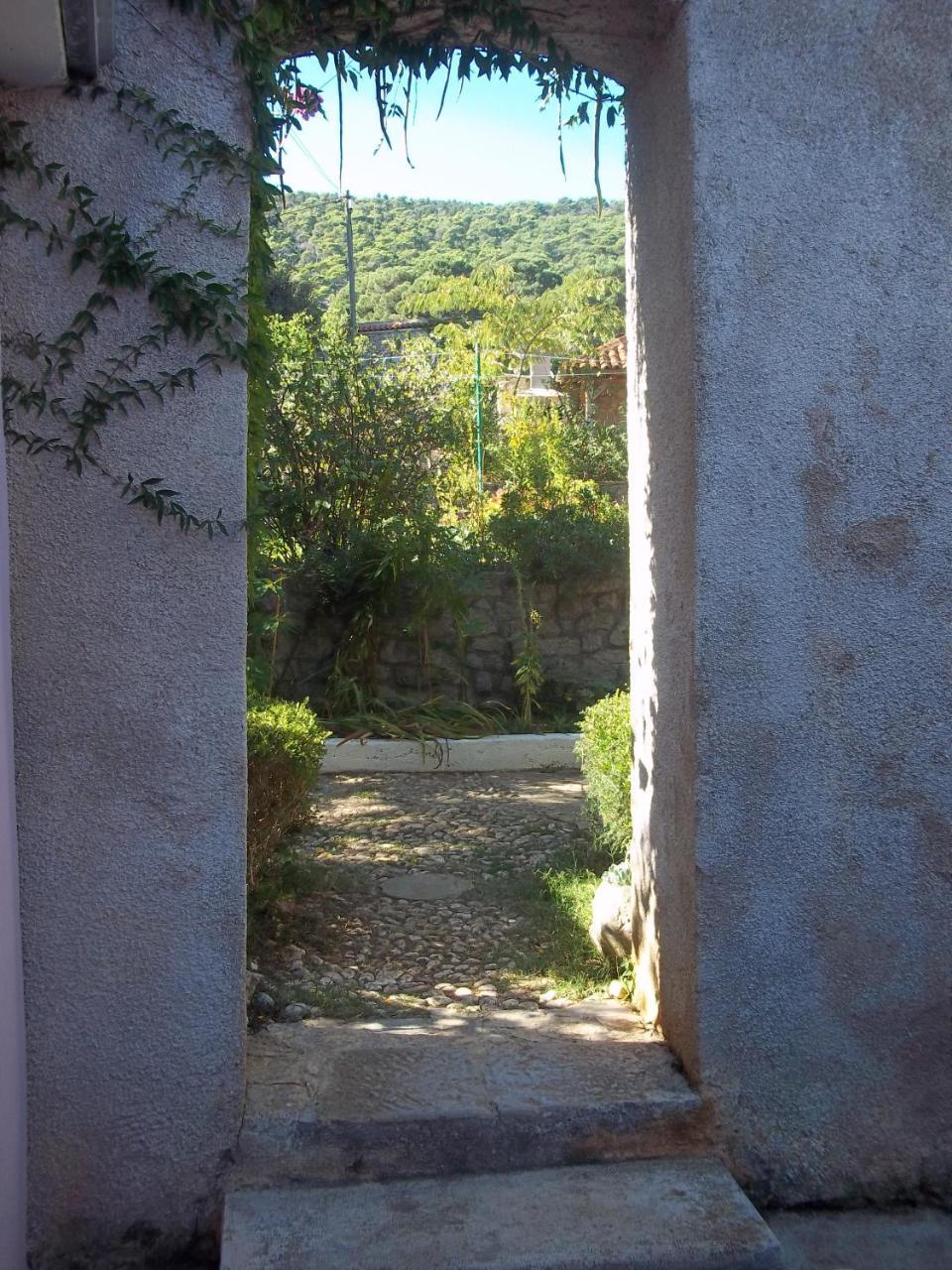 Apartments Anita Veli Losinj Luaran gambar