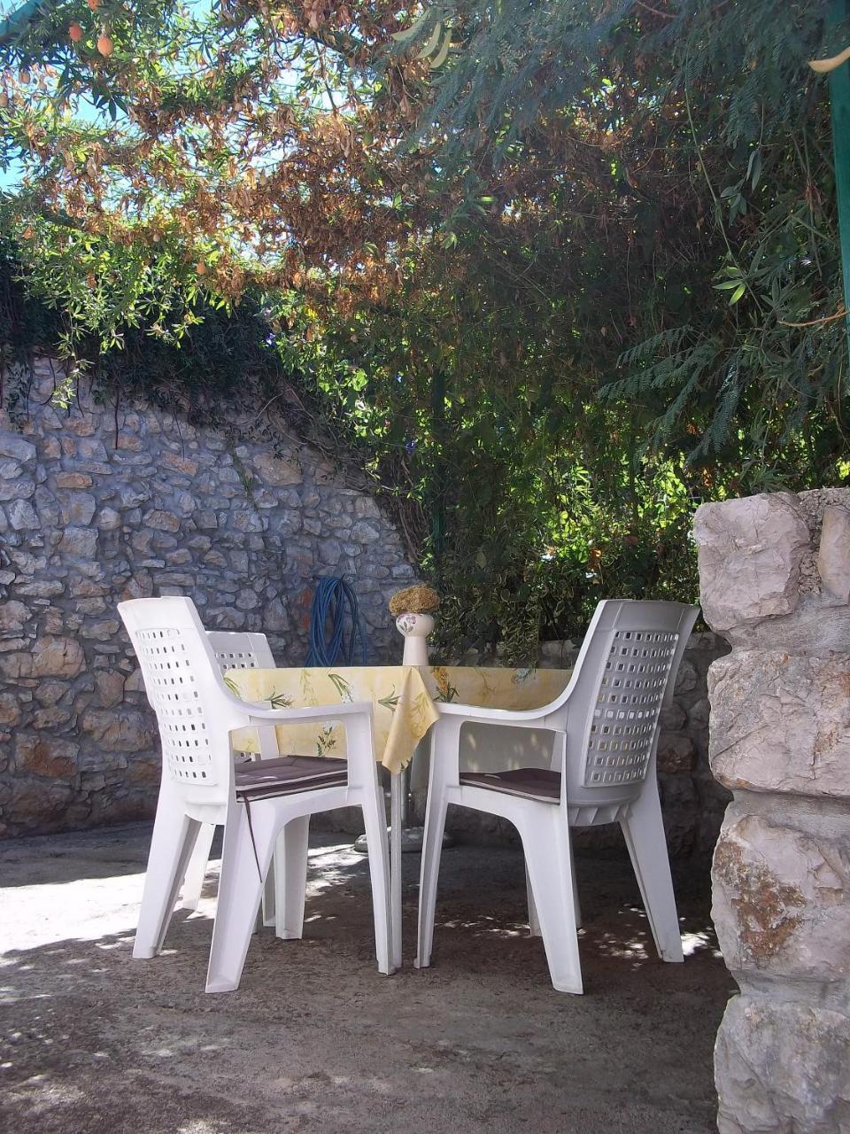Apartments Anita Veli Losinj Luaran gambar